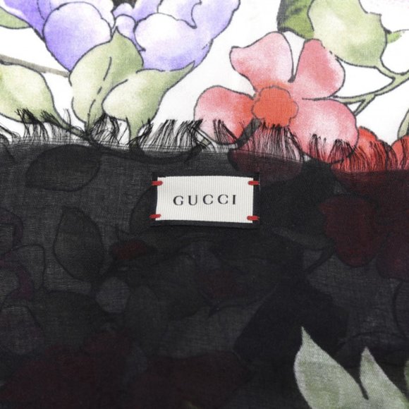 Gucci Rising Flower Silk Scarf in White - Picture 6 of 6
